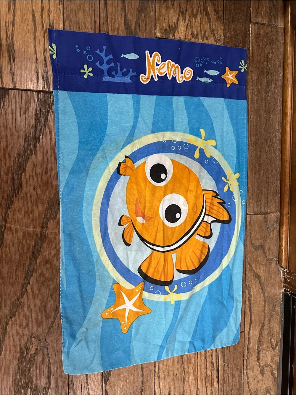 Vintage Disney DORY NEMO Standard Size Pillow Case (One)